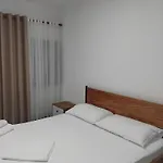 Apartment Rei *