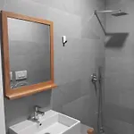 Rei Apartment