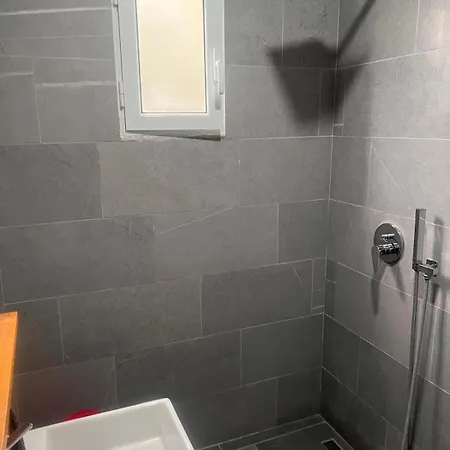Rei شقة بورش